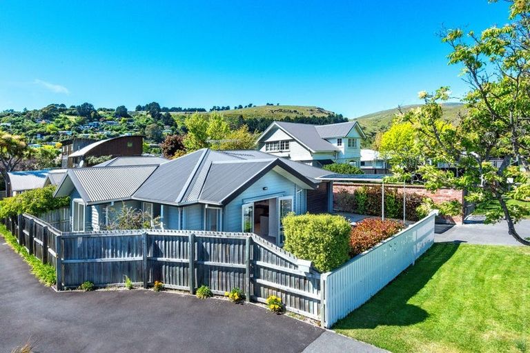 Photo of property in 1/19 Lascelles Street, Saint Martins, Christchurch, 8022