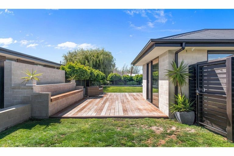 Photo of property in 32 Quartz Drive, Rolleston, 7614