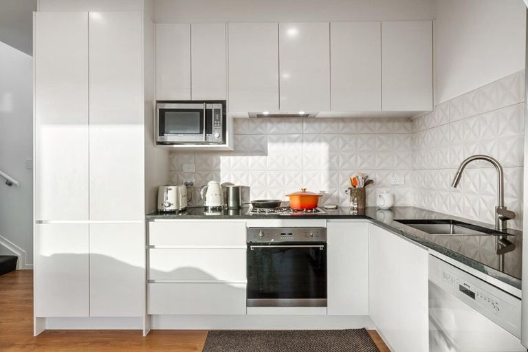 Photo of property in 120 Waekahu Road, Westgate, Auckland, 0814