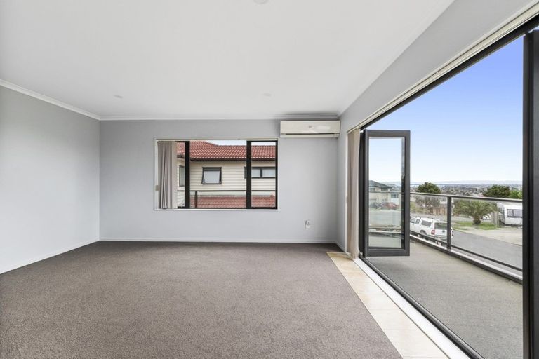Photo of property in 46 Kokako Rise, Papakura, 2110