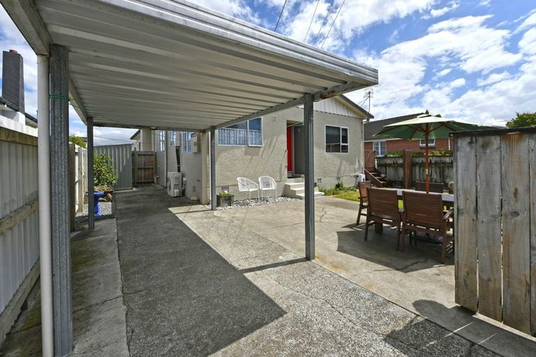 Photo of property in 2/8 John Street, Trentham, Upper Hutt, 5018