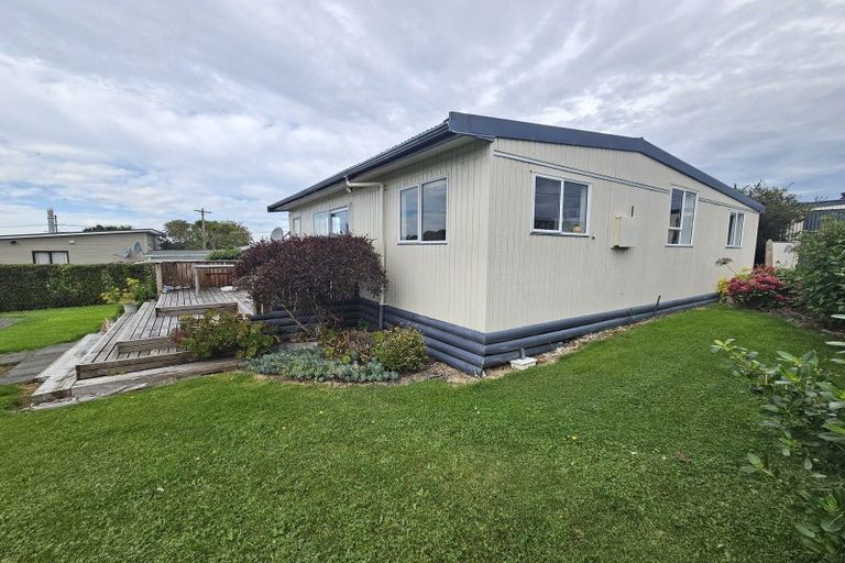 Photo of property in 1 Ngaio Street, Kaka Point, 9271