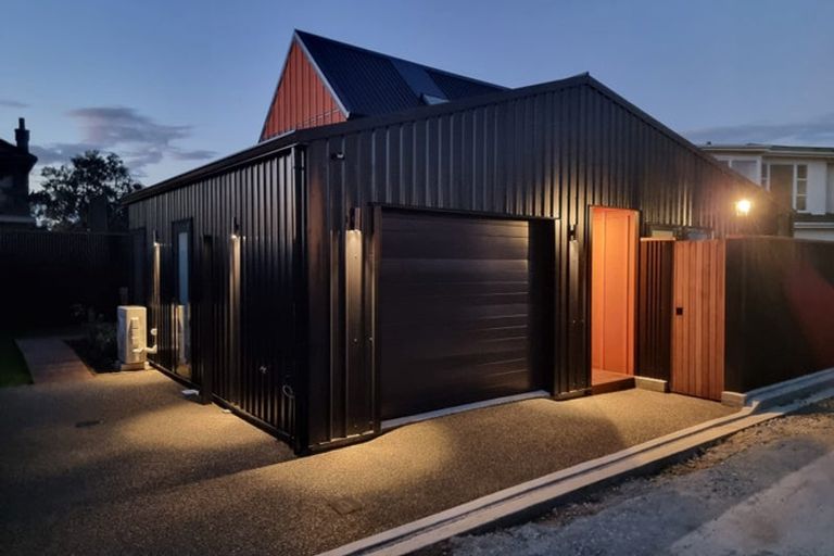 Photo of property in 145b Cook Street, West End, Palmerston North, 4410