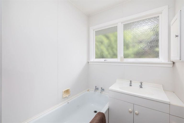 Photo of property in 11 Carol Place, Halswell, Christchurch, 8025
