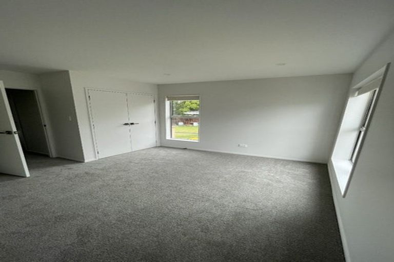 Photo of property in 119e Sycamore Drive, Sunnynook, Auckland, 0620