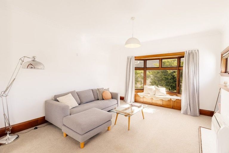 Photo of property in 66 Saint Martins Road, Saint Martins, Christchurch, 8022