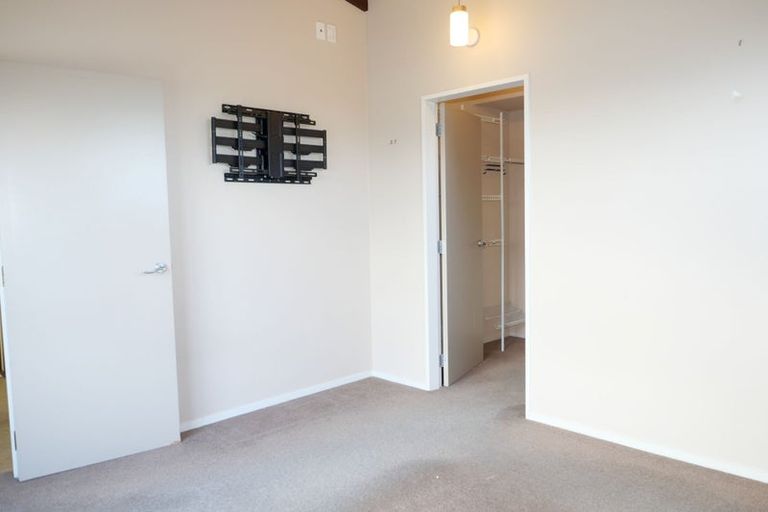 Photo of property in 2/10 Watson Drive, Paraparaumu Beach, Paraparaumu, 5032