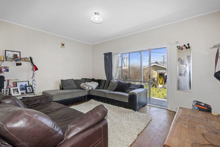 Photo of property in 14 Bolton Street, Petone, Lower Hutt, 5012
