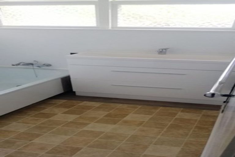 Photo of property in 12 Jennifer Place, Chartwell, Hamilton, 3210