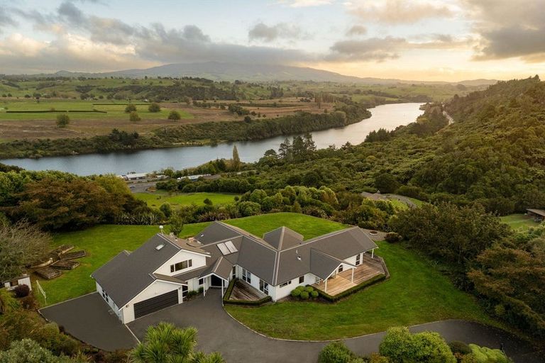 Photo of property in 1829i Cambridge Road, Karapiro, Tirau, 3484