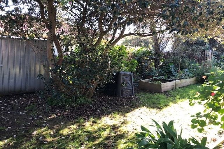 Photo of property in 142b Main Road, Waikanae, 5036