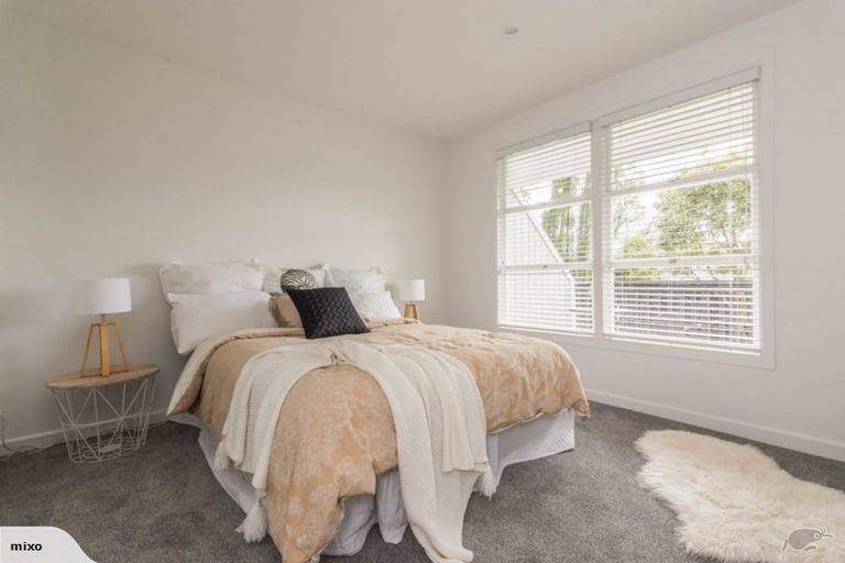Photo of property in 4b Rheingold Place, Huapai, Kumeu, 0810