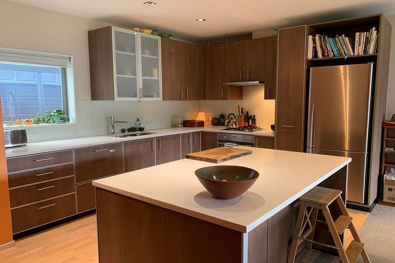 Photo of property in Patent 326 Apartments, 104h/326 Evans Bay Parade, Hataitai, Wellington, 6021