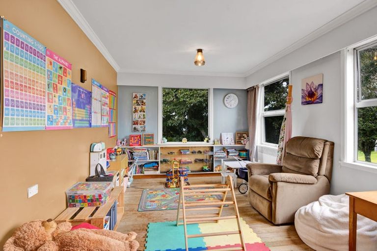 Photo of property in 17 Rawhiti Street, Vogeltown, New Plymouth, 4310