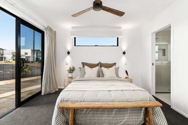 Photo of property in 26 Bill Miller Drive, Papamoa, 3118