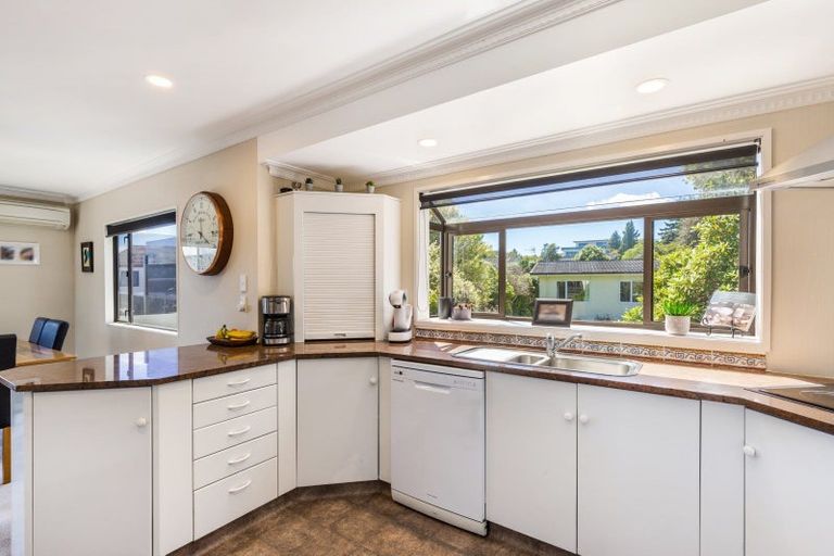 Photo of property in 23 Harvey Street, Waipahihi, Taupo, 3330