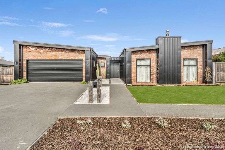 Photo of property in 29 Petries Road, Woodend, 7610