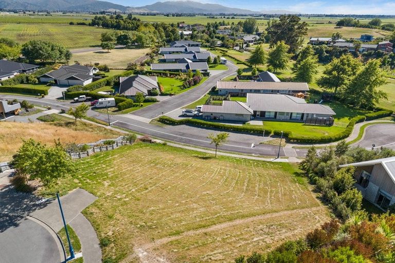 Photo of property in 36 Golf View Close, Fairhall, 7272