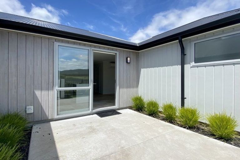 Photo of property in 12 Marata Lane, Te Puke, 3119
