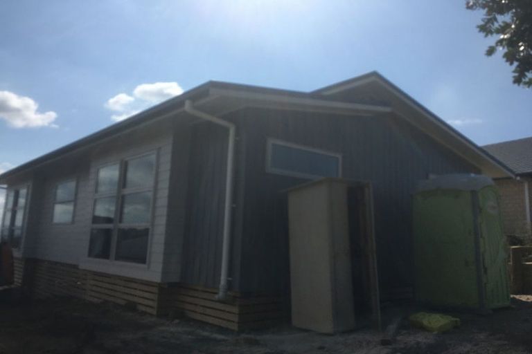 Photo of property in 1 Aurora Avenue, Welcome Bay, Tauranga, 3112
