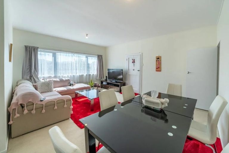 Photo of property in 71n Randwick Crescent, Moera, Lower Hutt, 5010