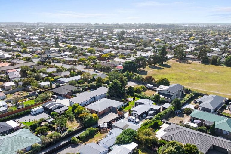 Photo of property in 1/26 Burwood Road, Burwood, Christchurch, 8083
