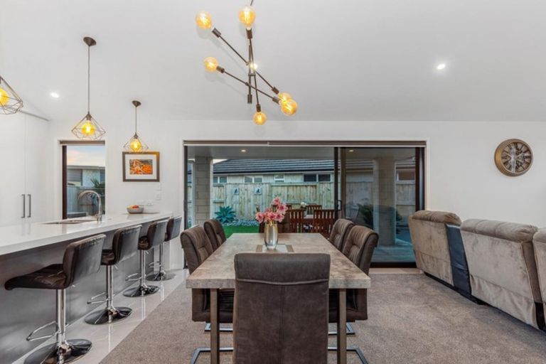 Photo of property in 53 Kahuparere Crescent, Pyes Pa, Tauranga, 3112