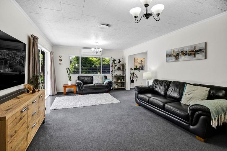 Photo of property in 33 Tawa Street, Hawera, 4610