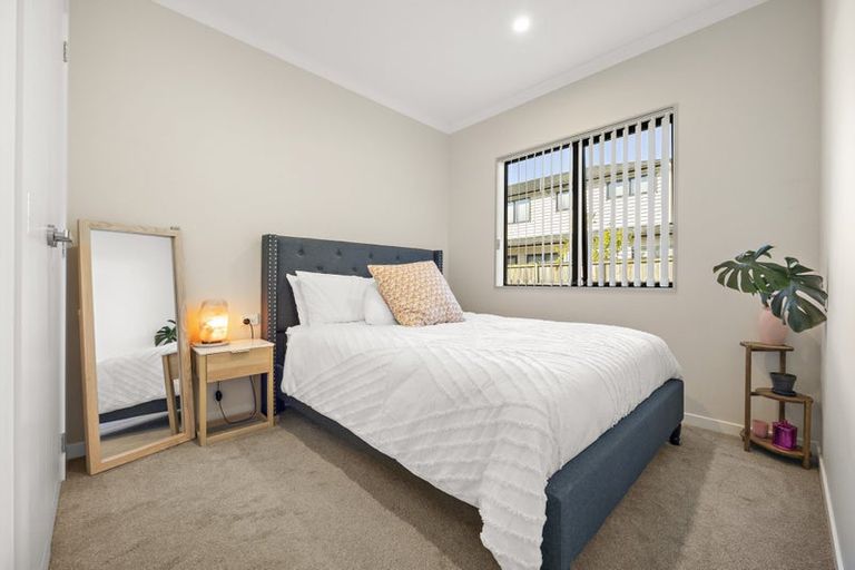 Photo of property in 30 Hikuawa Road, Flat Bush, Auckland, 2019