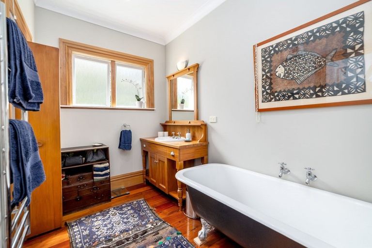 Photo of property in 30 West Street, Greytown, 5712