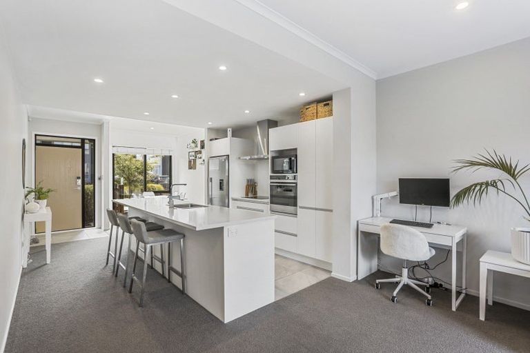 Photo of property in 17 Eyton Kay Road, Hobsonville, Auckland, 0616