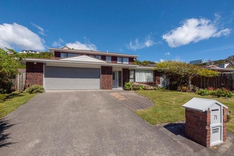 Photo of property in 71 Cortina Avenue, Johnsonville, Wellington, 6037