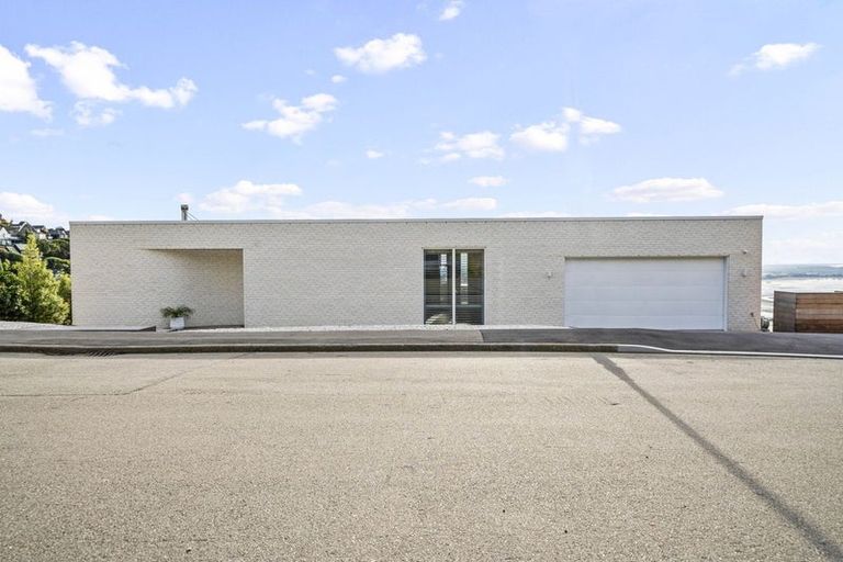 Photo of property in 13 Saint Remy Lane, Redcliffs, Christchurch, 8081