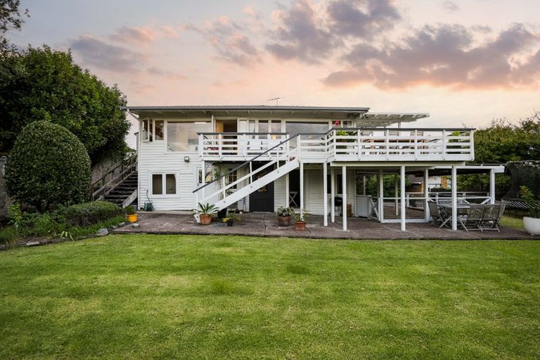 Photo of property in 237 Beach Road, Campbells Bay, Auckland, 0630