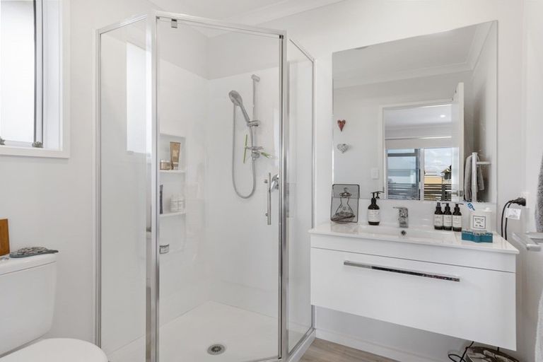 Photo of property in 12 Fontana Street, Papamoa, 3118