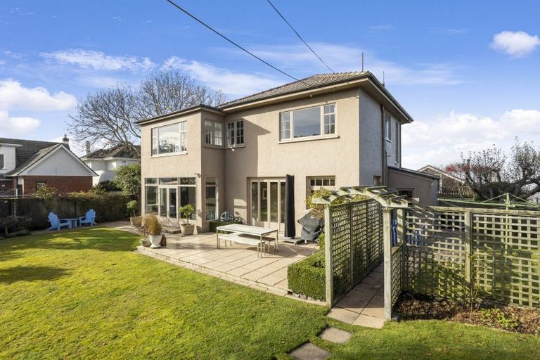 Photo of property in 8 Neidpath Road, Mornington, Dunedin, 9011