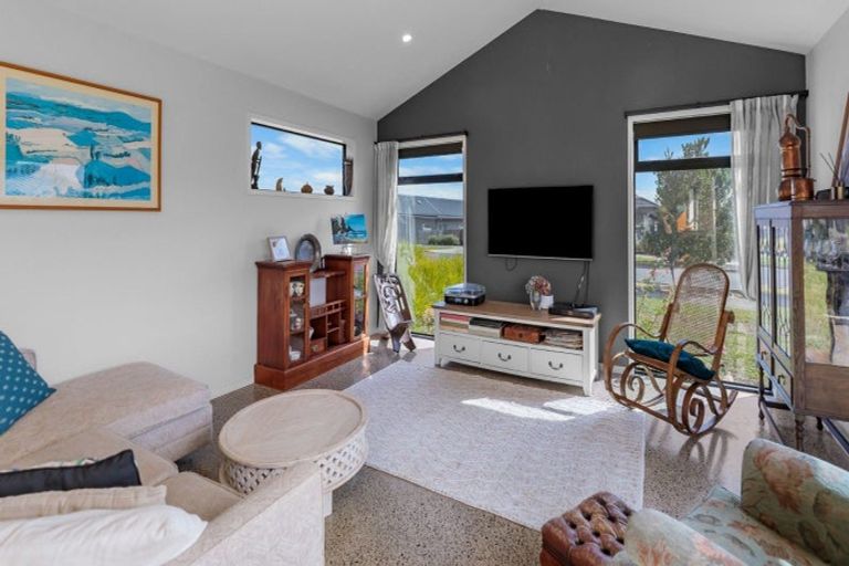 Photo of property in 7 Otohikawa Avenue, Glenbrook, 2681