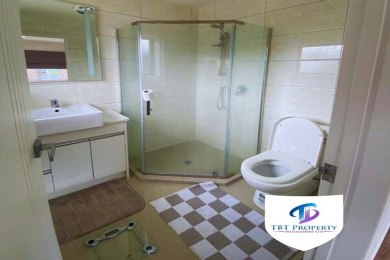 Photo of property in 1 Cranford Drive, Flat Bush, Auckland, 2019