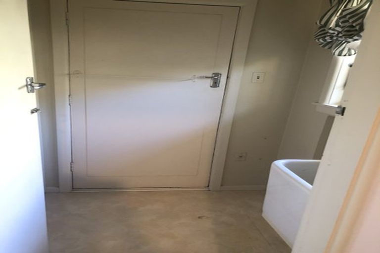 Photo of property in 12 Barlow Street, Ilam, Christchurch, 8041