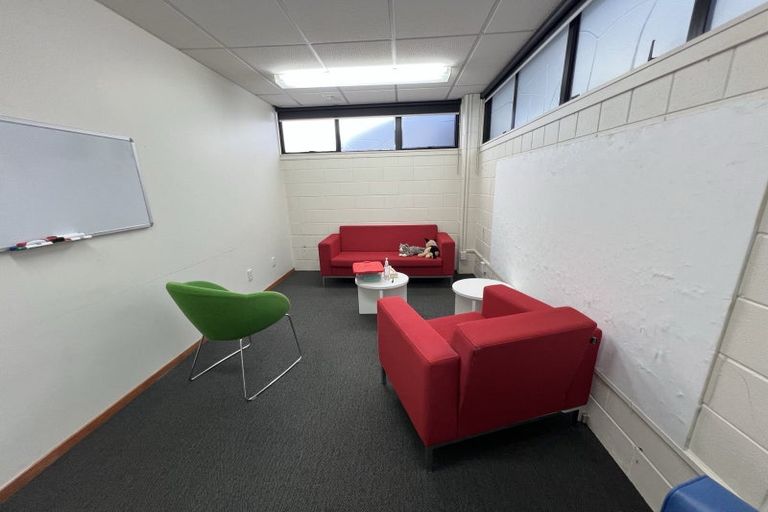 Photo of property in 404 Queens Drive, Windsor, Invercargill, 9810