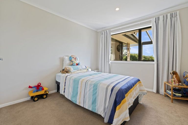 Photo of property in 11b Karioitahi Road, Waiuku, 2123