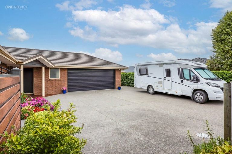 Photo of property in 8 Amy Place, Rangiora, 7400