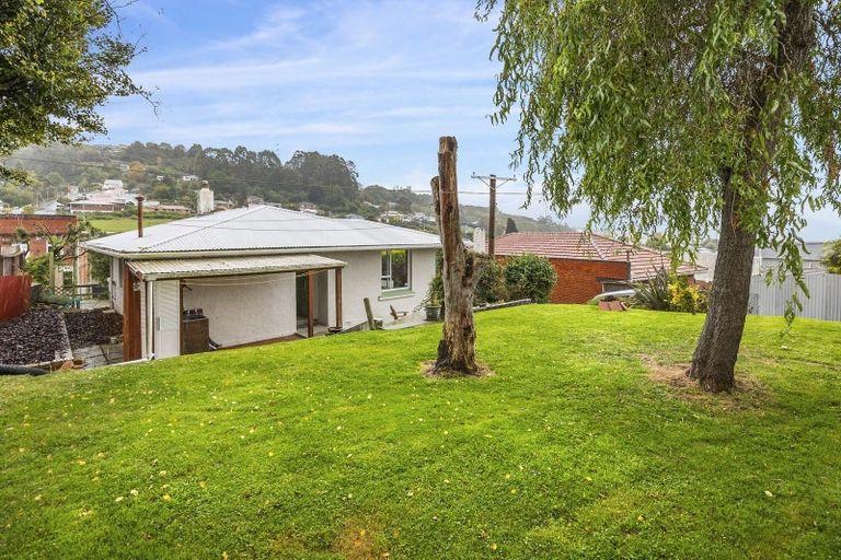Photo of property in 369 South Road, Caversham, Dunedin, 9012