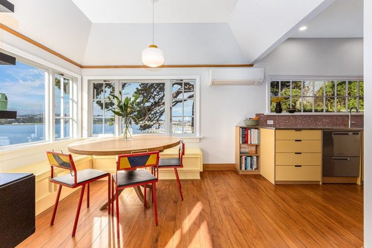 Photo of property in 54 Belvedere Road, Hataitai, Wellington, 6021