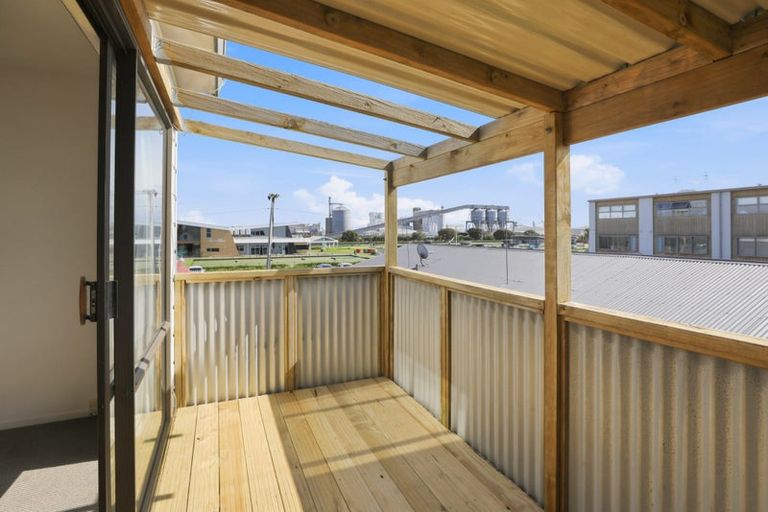 Photo of property in 2/57 Tawa Street, Mount Maunganui, 3116