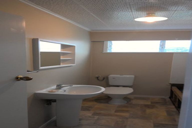 Photo of property in 53 Great South Road, Papakura, 2110