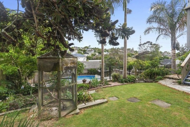 Photo of property in 30 Gallony Avenue, Massey, Auckland, 0614