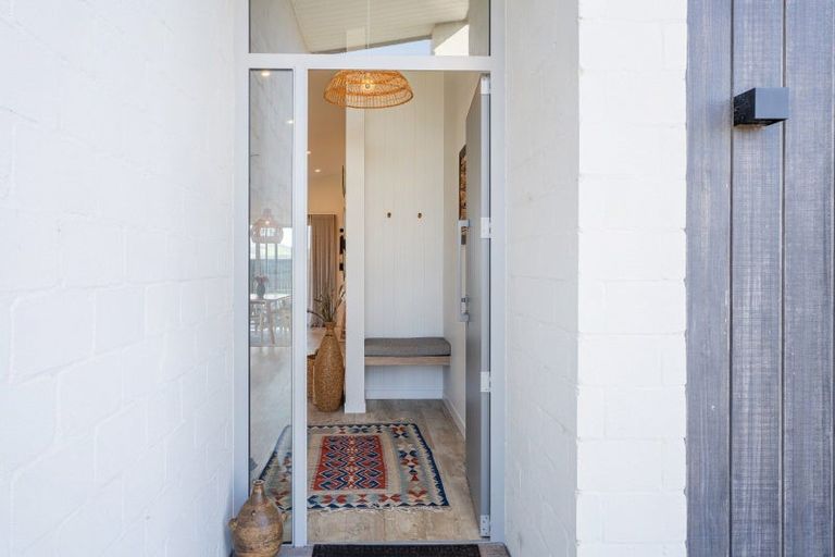Photo of property in 7 Awatea Drive, Whitianga, 3510