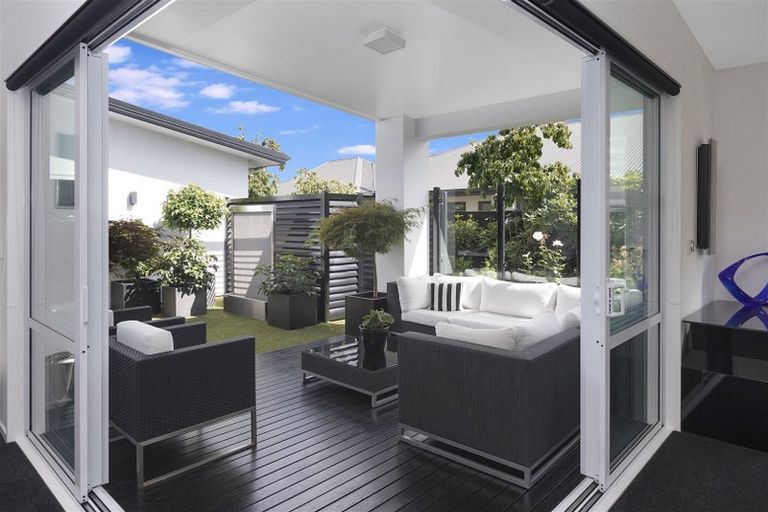 Photo of property in 55 Applefield Court, Northwood, Christchurch, 8051