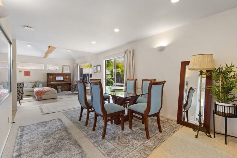 Photo of property in 1/8 Fenwick Avenue, Milford, Auckland, 0620